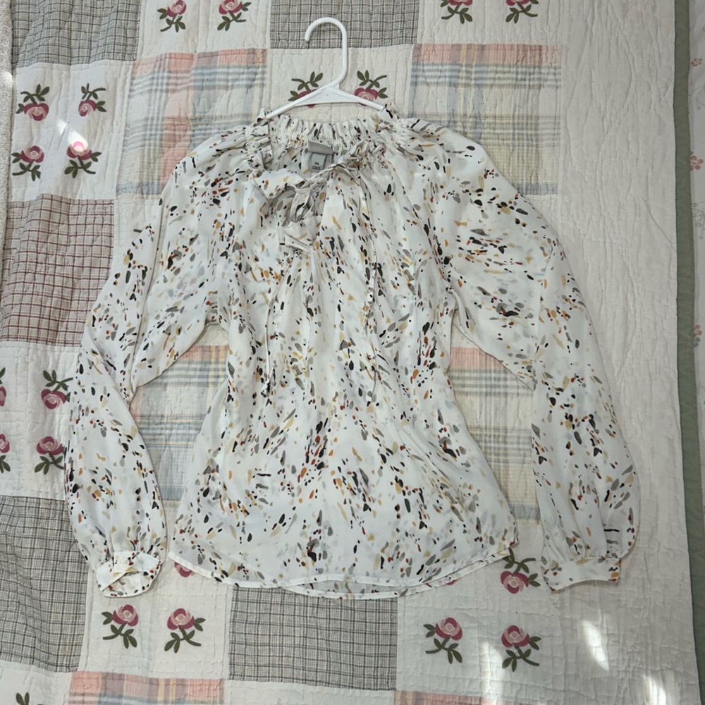 A New Day White and Black Patterned Blouse